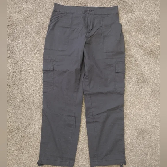 ✨NWT✨Women Capri's social standard size S/CH - Picture 3 of 3